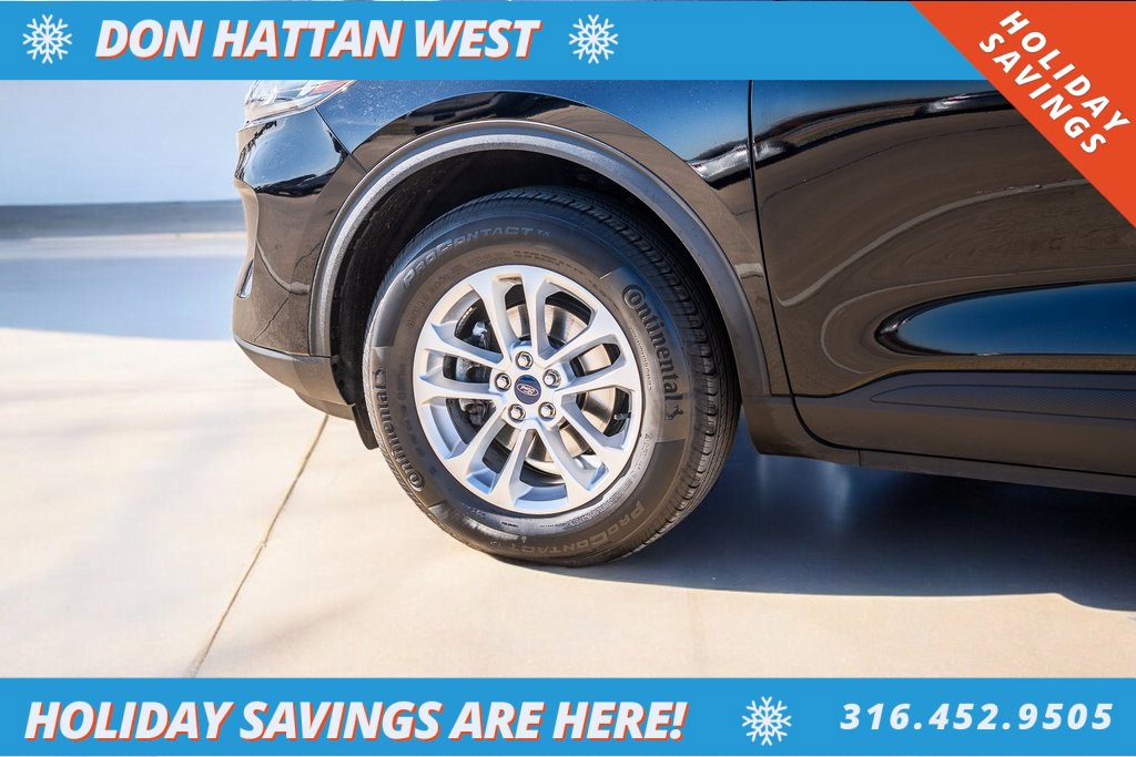 Used 2022 Ford Escape SE w/ Cold Weather Package image 33