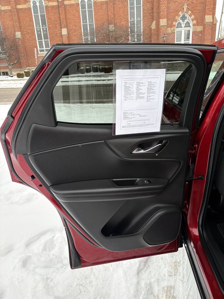 Used 2021 Chevrolet Blazer LT image 11