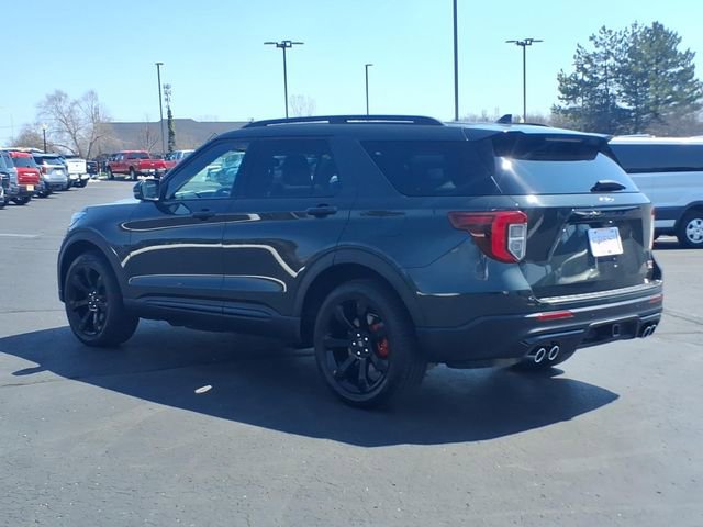 Certified 2024 Ford Explorer ST w/ Equipment Group 401A AWD/4WD image 4