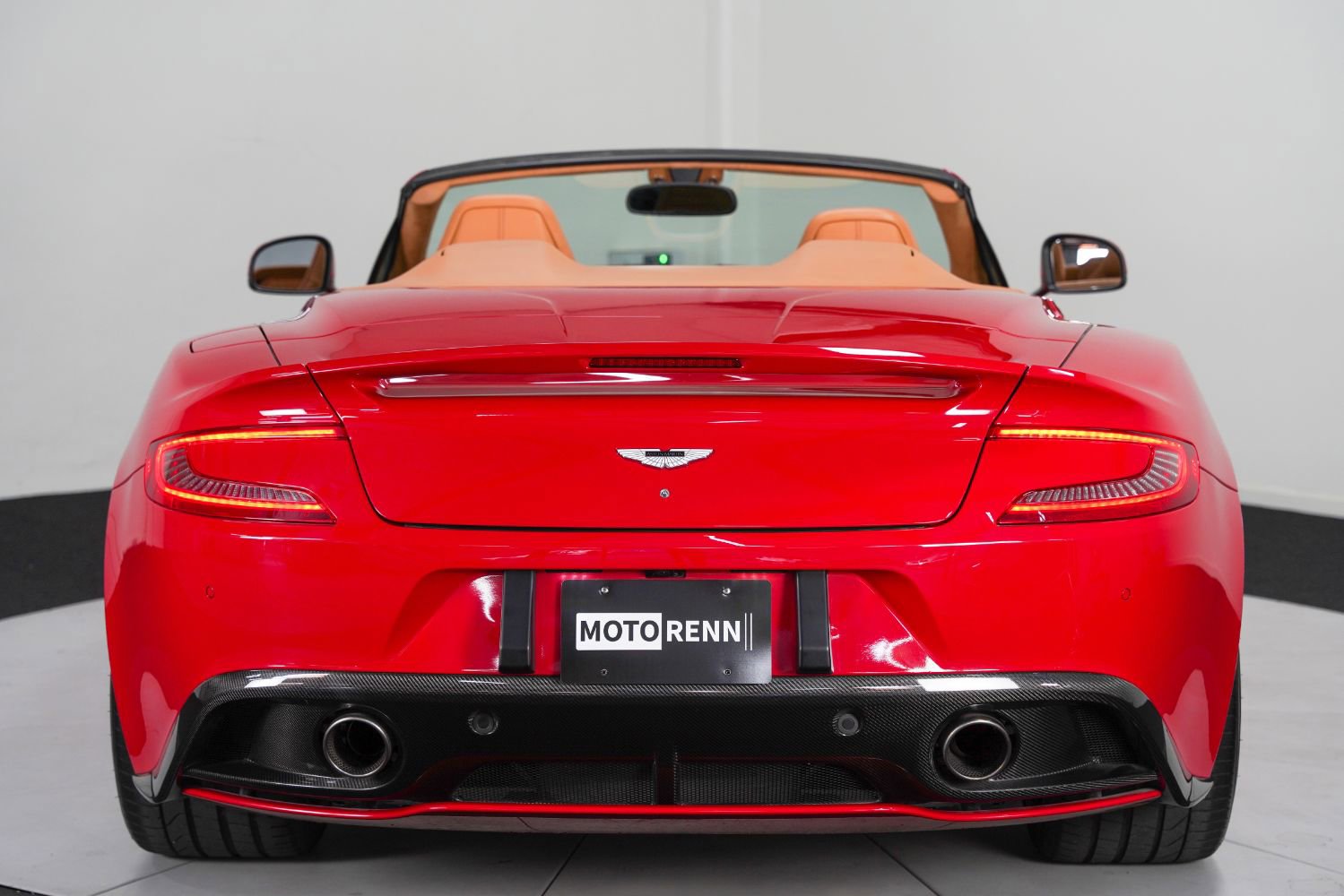 Used 2014 Aston Martin Vanquish Volante RWD image 7