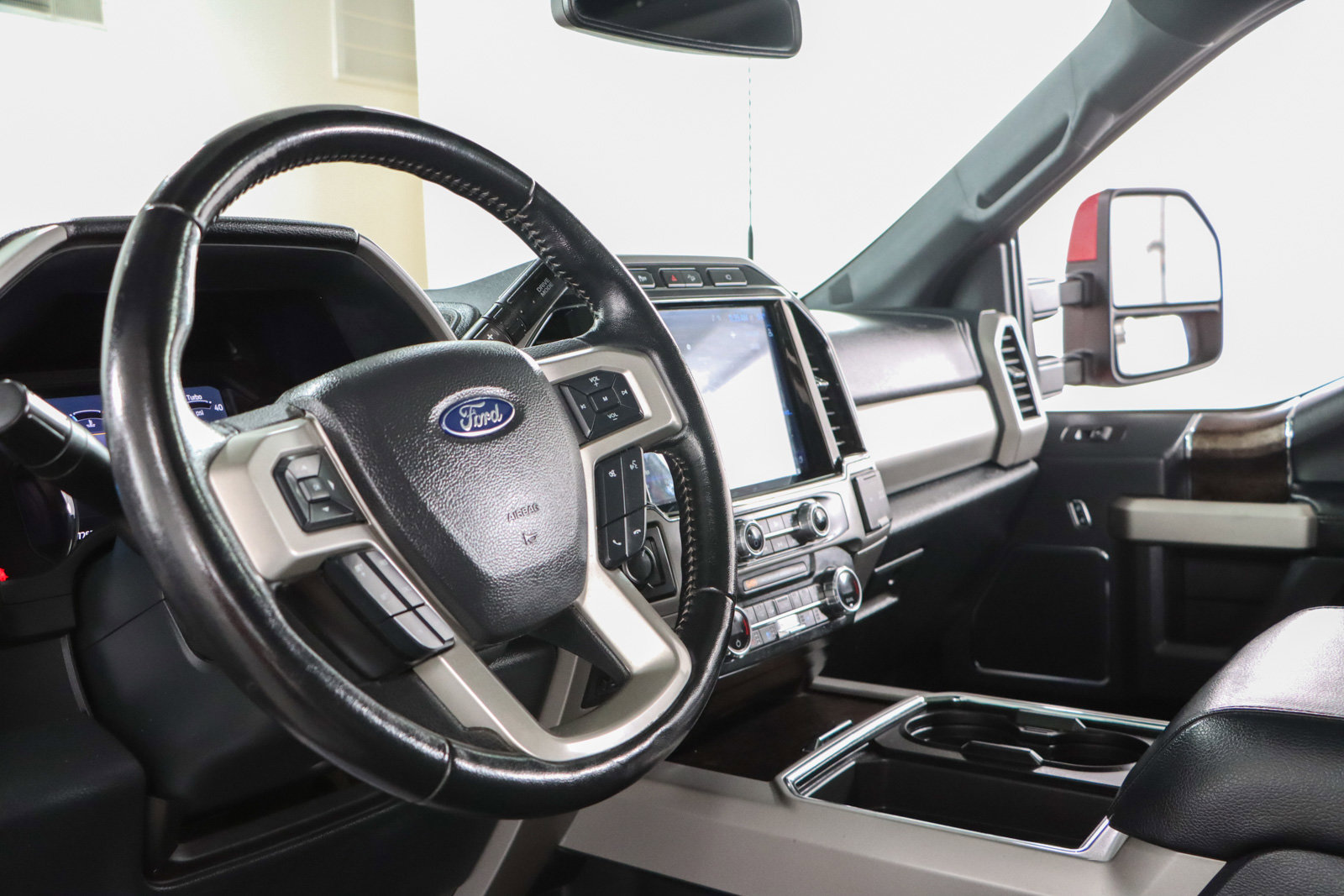 Used 2022 Ford F250 Lariat w/ Lariat Ultimate Package image 25