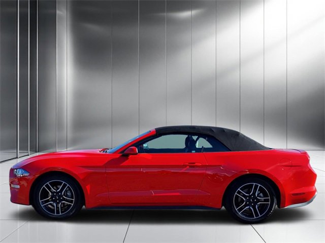 Used 2023 Ford Mustang Premium image 6