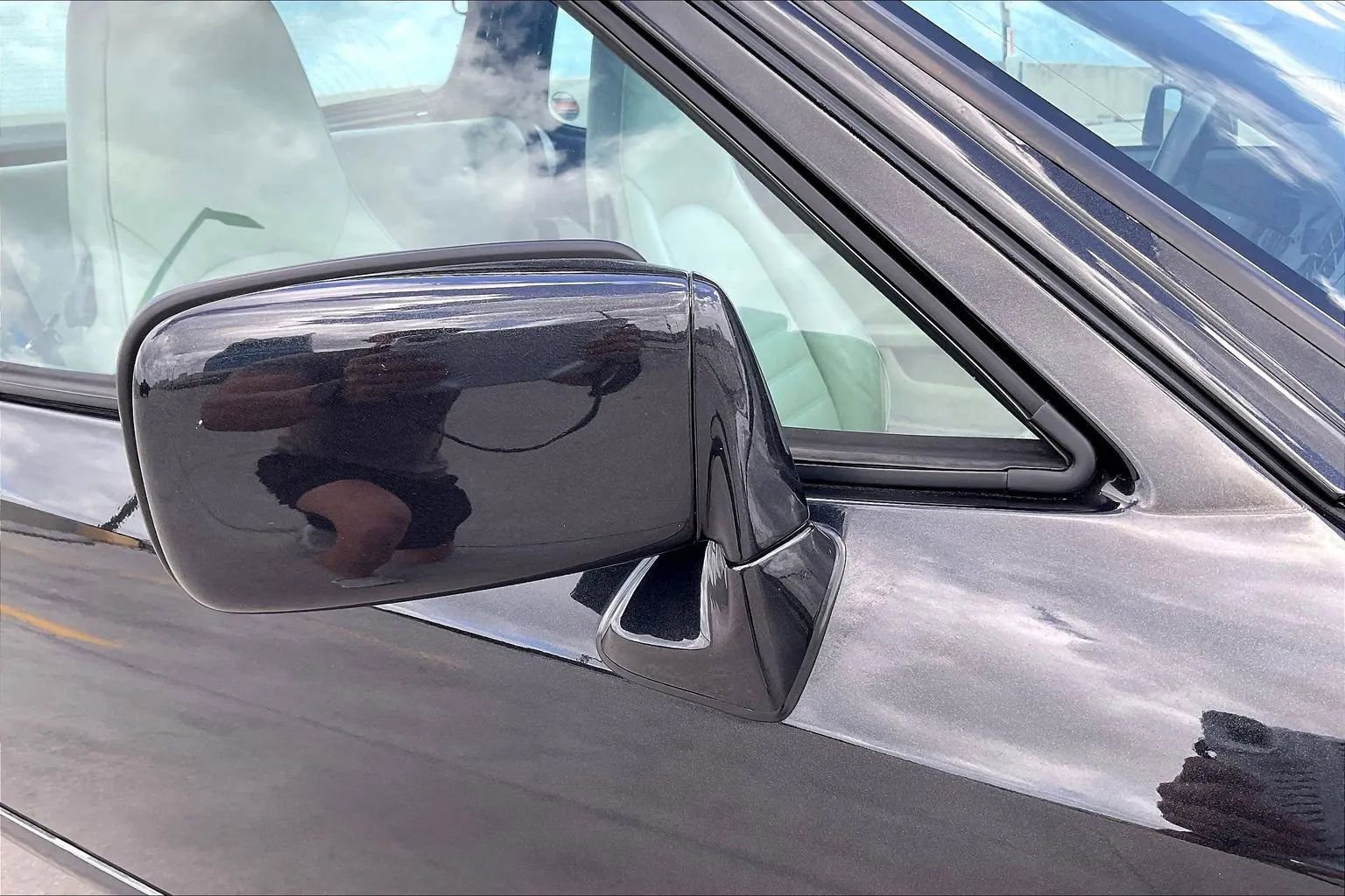 Used 1989 Porsche 944 S2 image 39