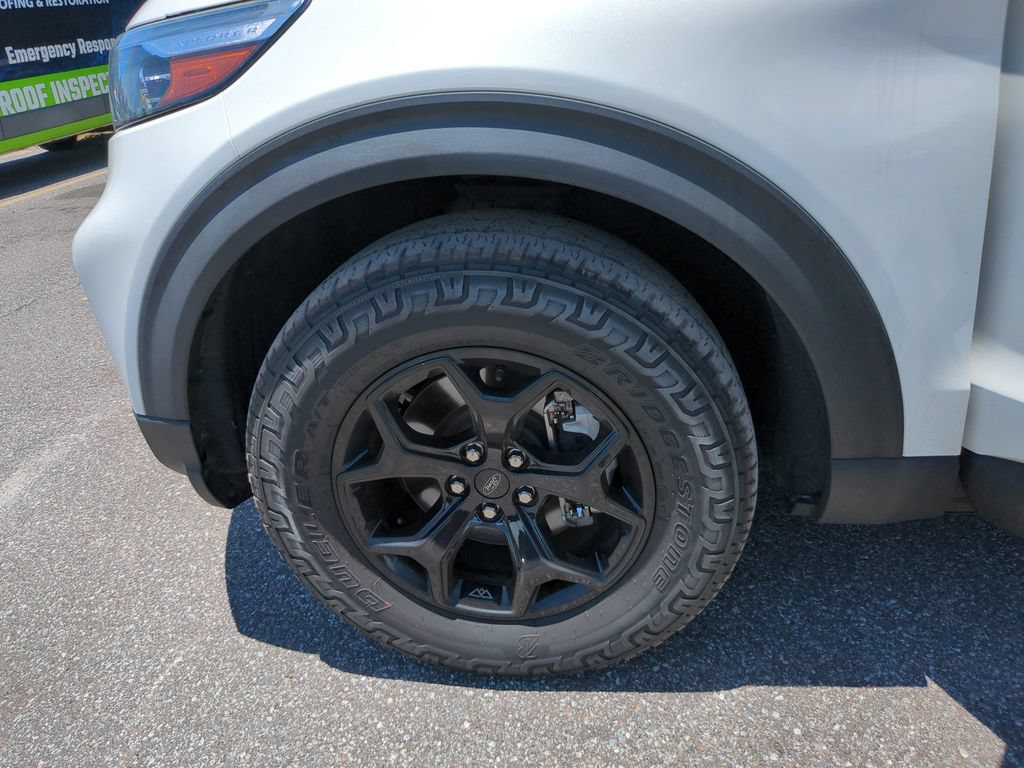 Certified 2022 Ford Explorer Timberline w/ Timberline Technology Package AWD/4WD image 38