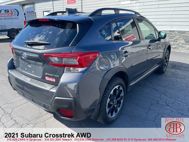 Used 2021 Subaru Crosstrek 2.0i Premium w/ Moonroof Package image 3