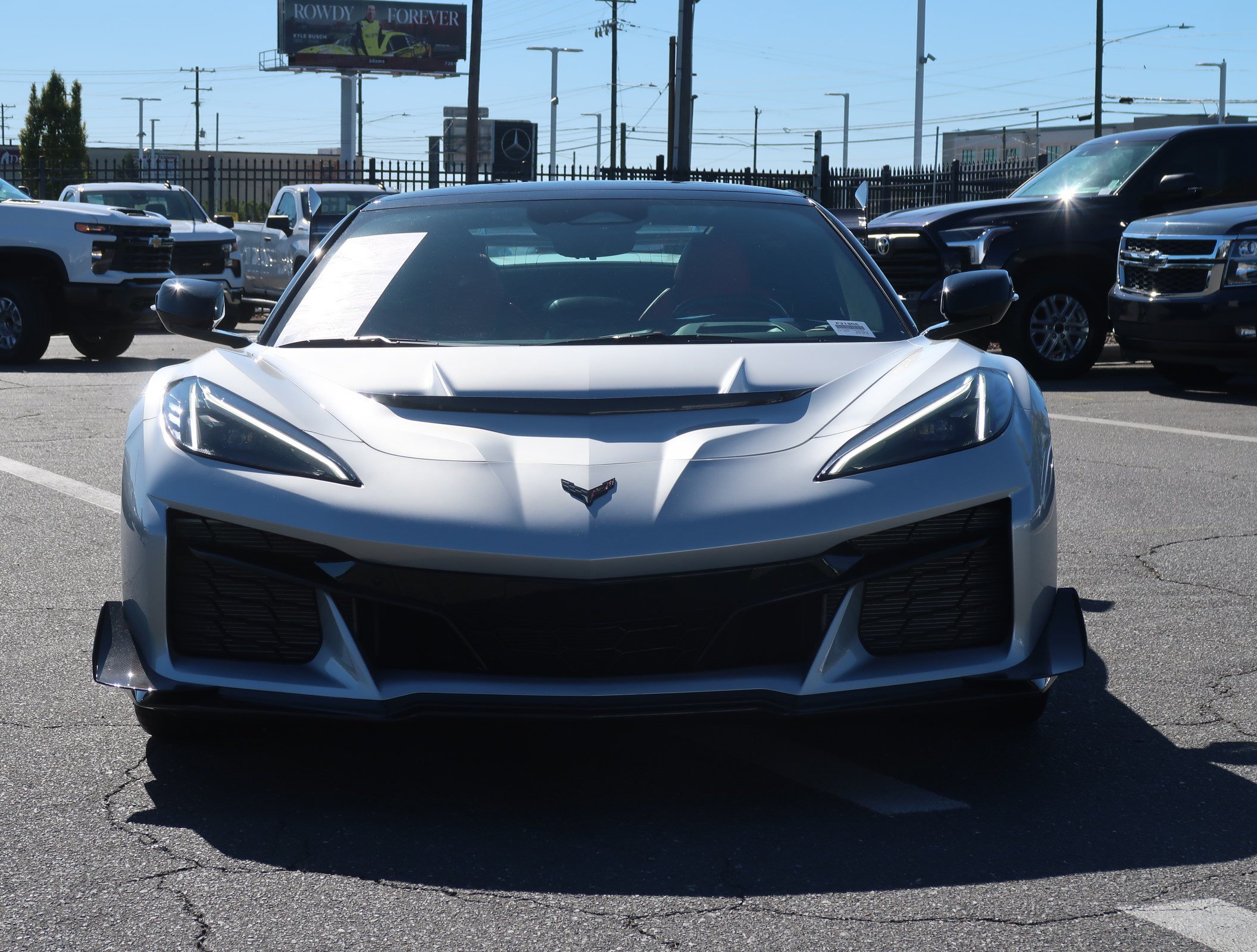 Used 2026 Chevrolet Corvette ZR1 w/ ZR1 Carbon Fiber Aero Package RWD image 3