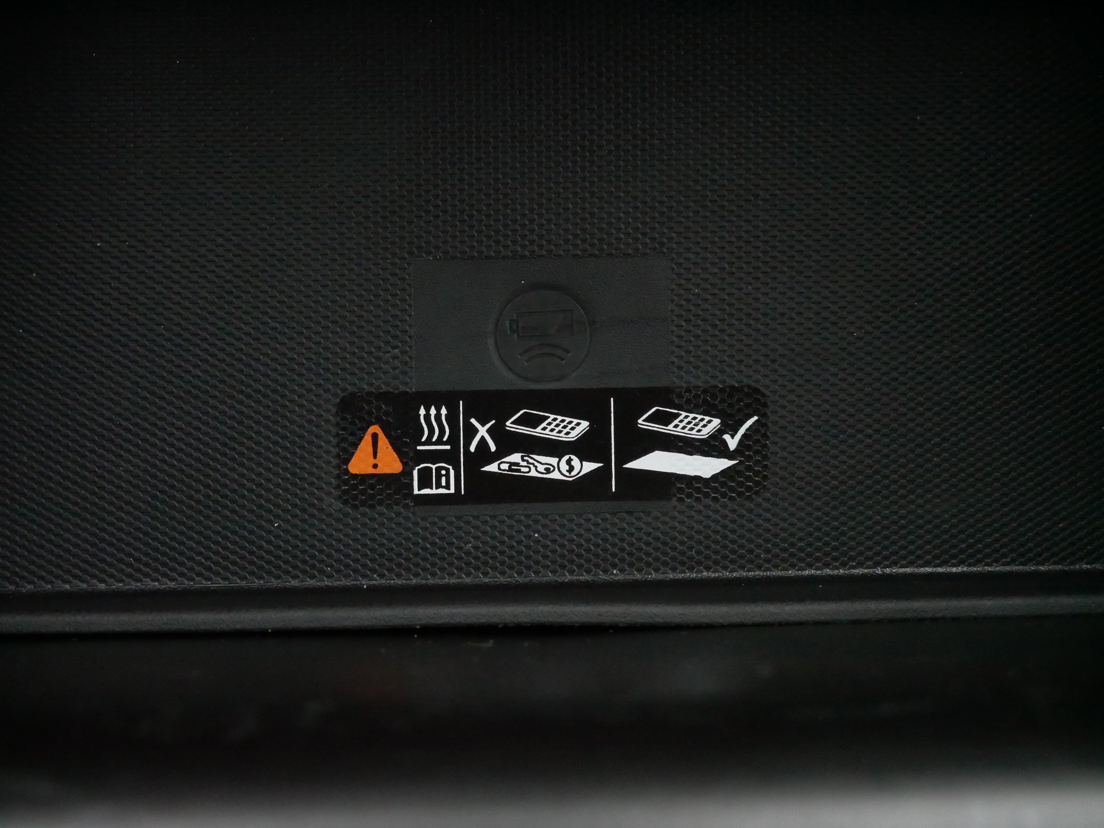 Used 2024 Chevrolet Tahoe RST w/ RST Performance Edition image 28