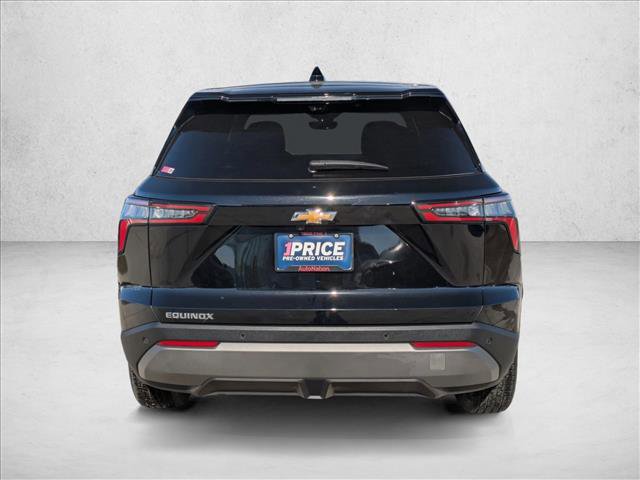 Used 2026 Chevrolet Equinox LT w/ Safety and Technology Package image 7