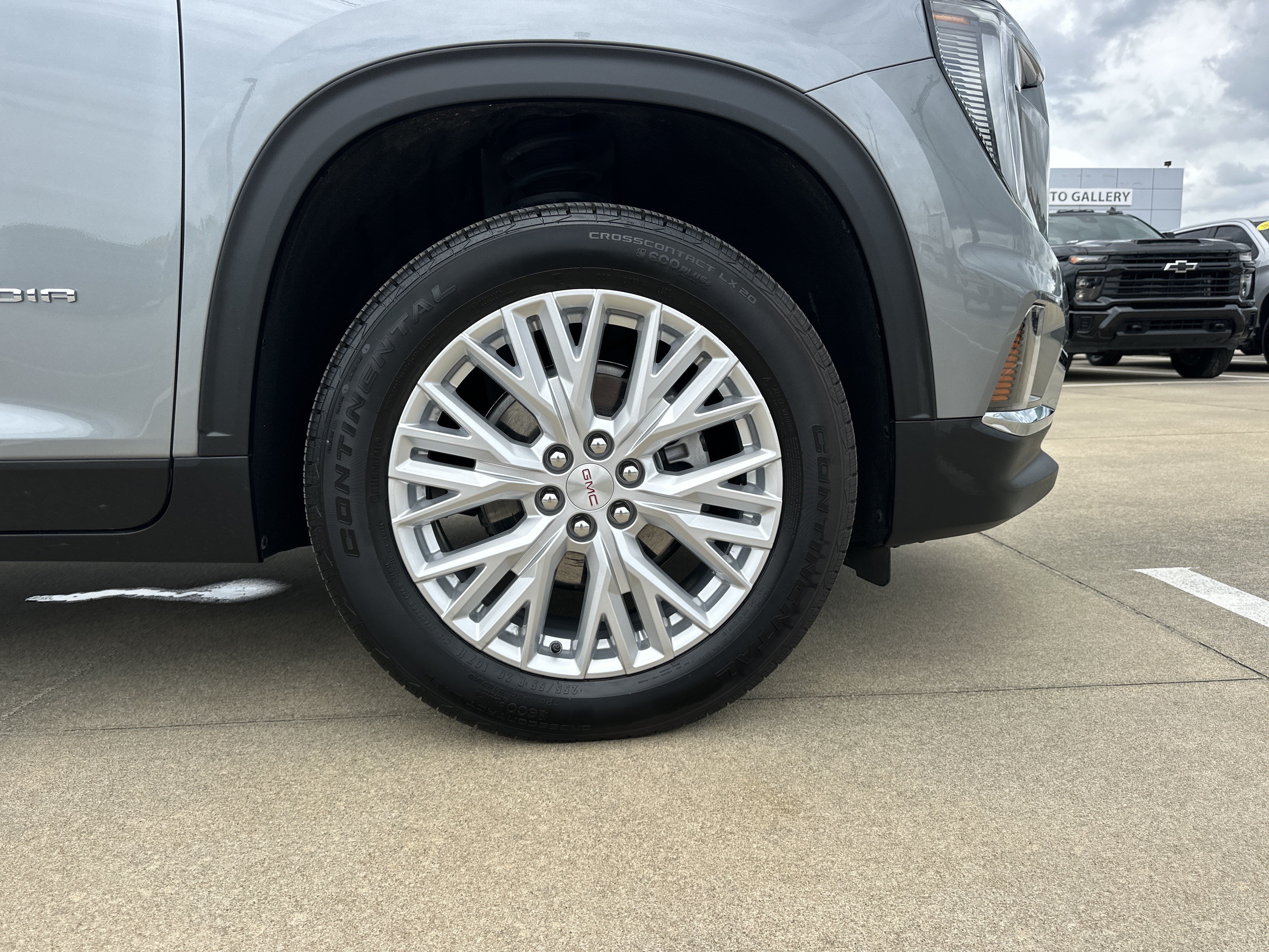 Certified 2026 GMC Acadia Elevation w/ Elevation Premium Package FWD image 20