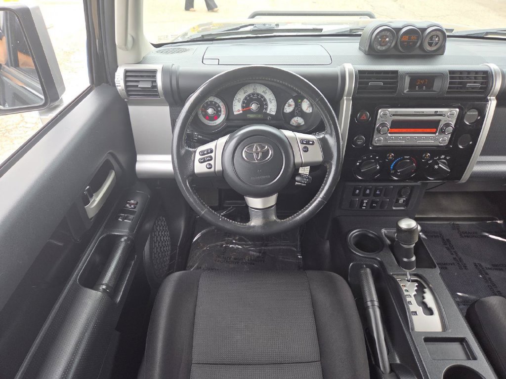 Used 2014 Toyota FJ Cruiser 4WD w/ Upgrade Package image 20