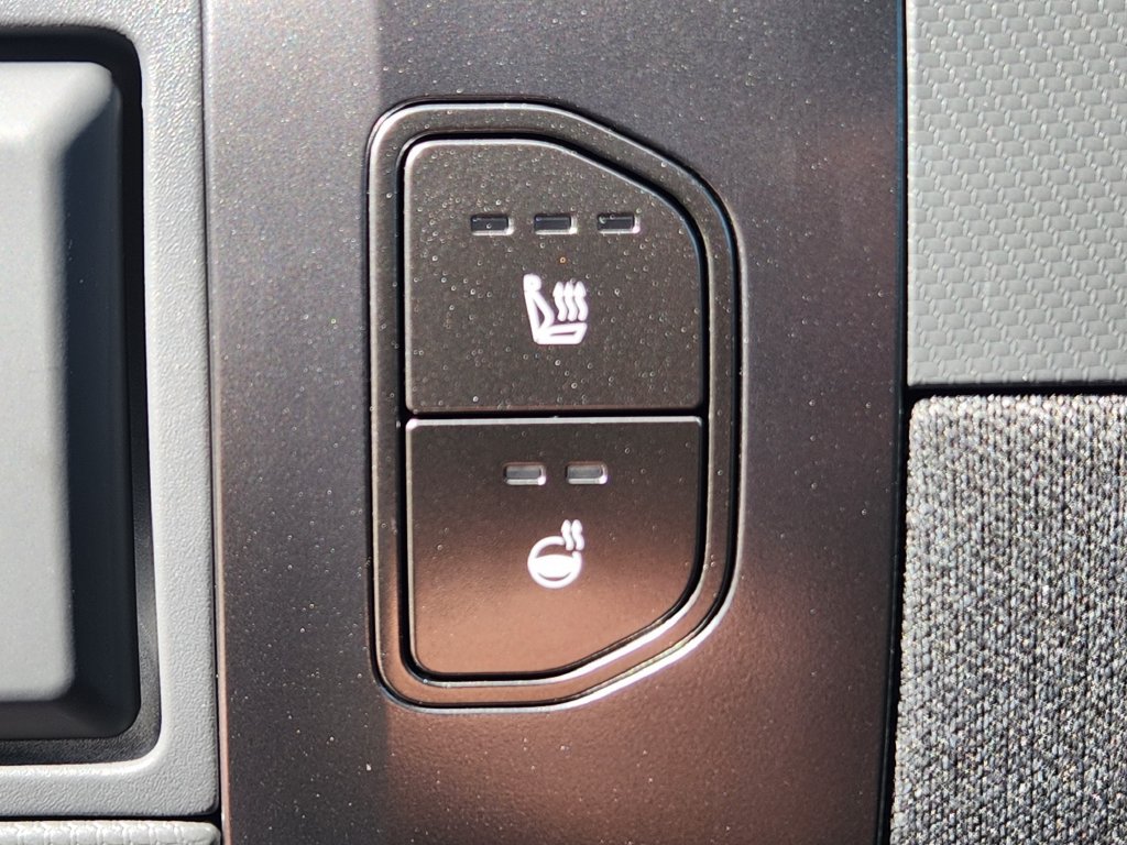 New 2027 Kia EV3 Wind AWD/4WD image 22