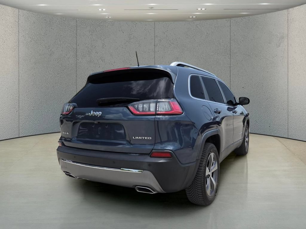Used 2021 Jeep Cherokee Limited w/ Elite Package AWD/4WD image 4