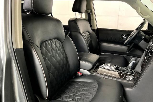Used 2024 Nissan Armada Platinum w/ Captain's Chairs Package image 7