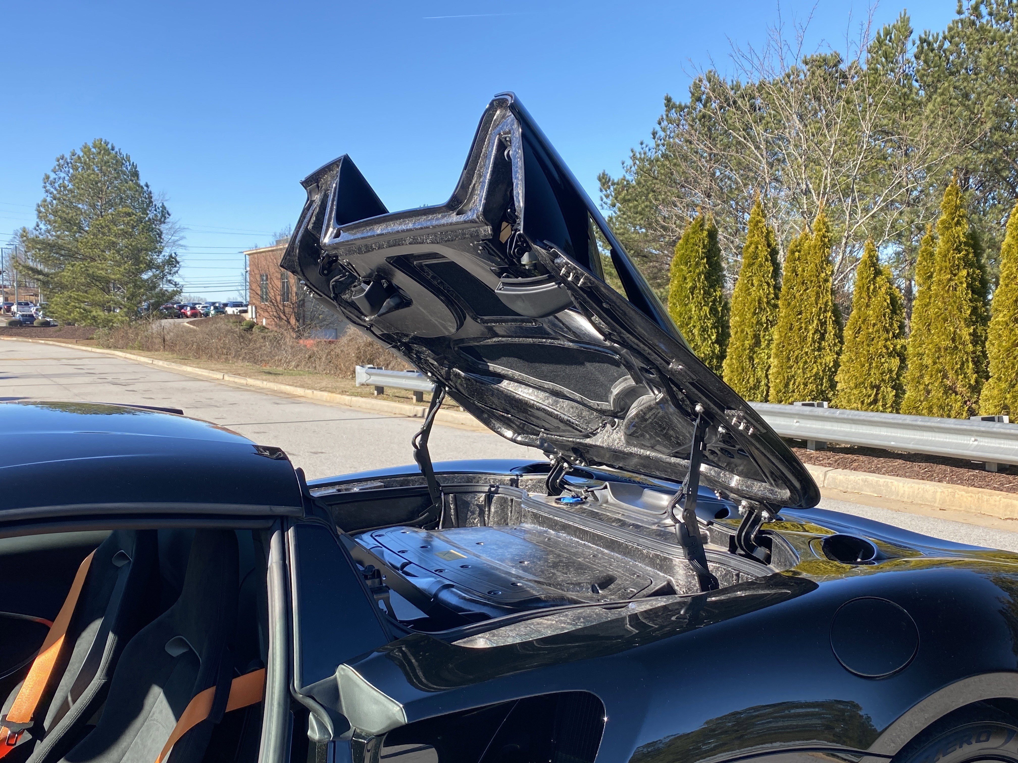 Used 2025 McLaren Artura Spider image 79