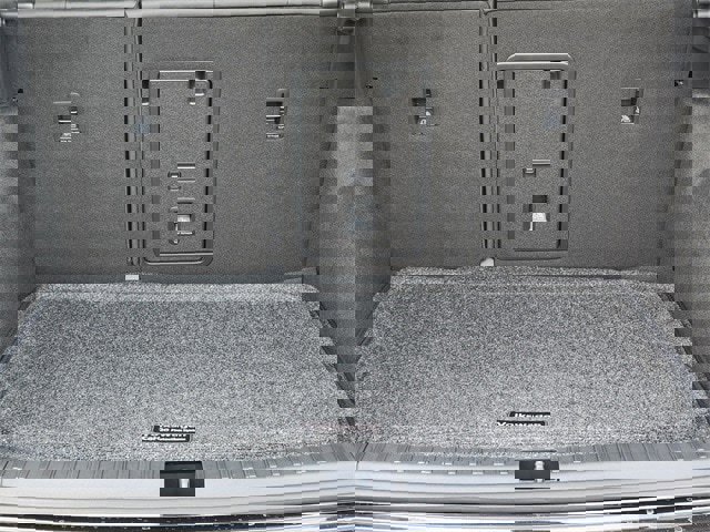 New 2025 Volkswagen Taos SE image 29