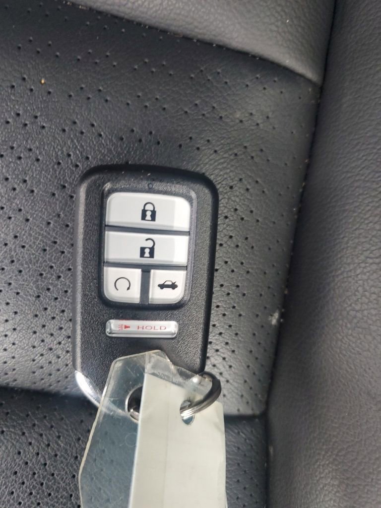 Used 2024 Honda Civic EX-L image 29