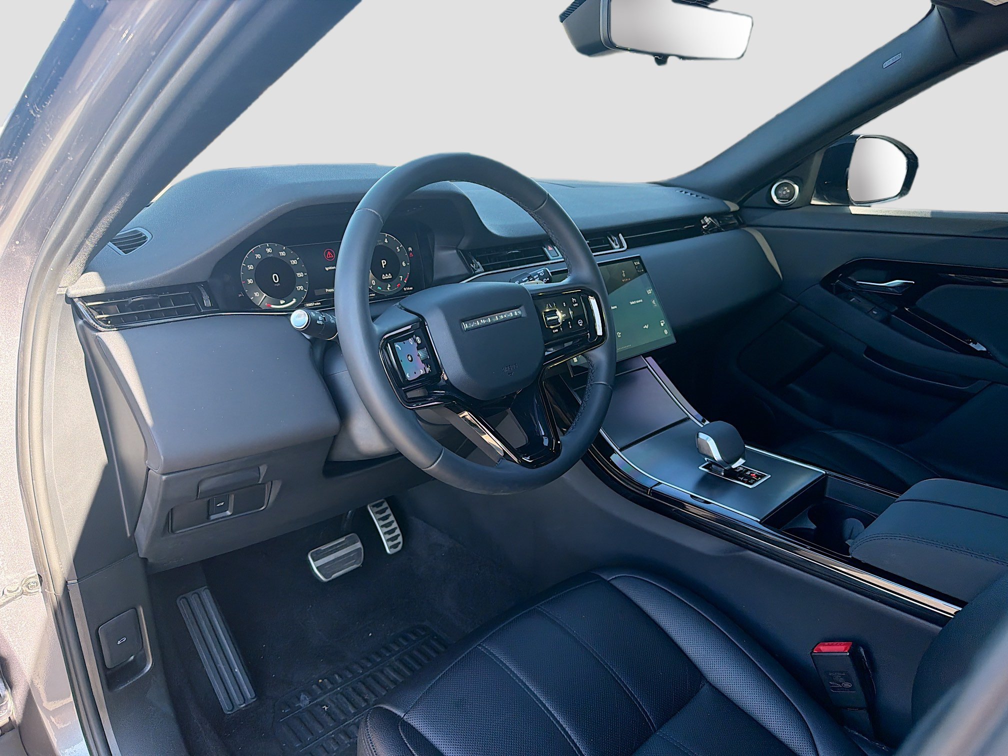 Used 2024 Land Rover Range Rover Evoque Dynamic SE AWD/4WD image 25