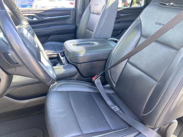 Used 2022 GMC Yukon Denali w/ Denali Reserve Package image 16