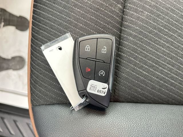 Used 2024 GMC Canyon AT4 image 34