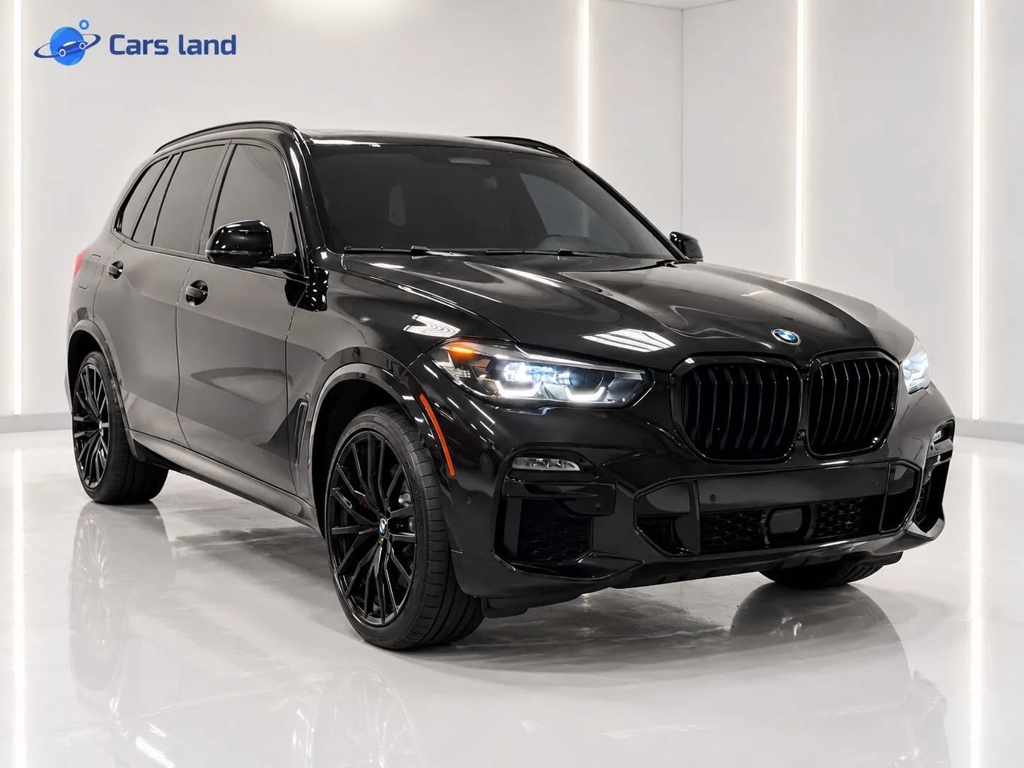 Used 2021 BMW X5 M50i AWD/4WD image 1