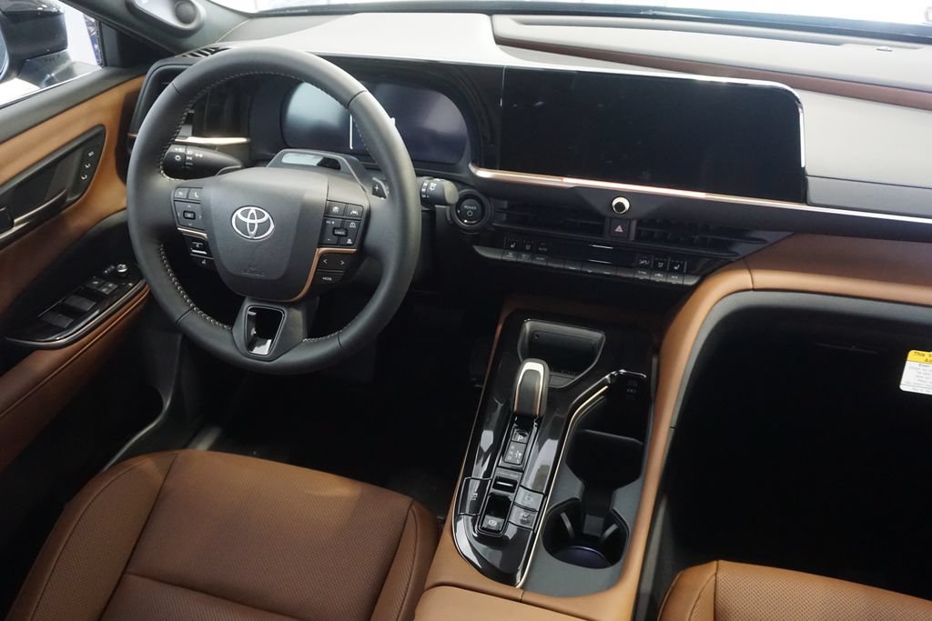 New 2026 Toyota Crown Signia AWD/4WD image 31