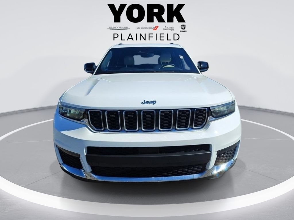 Used 2023 Jeep Grand Cherokee L Limited AWD/4WD image 8