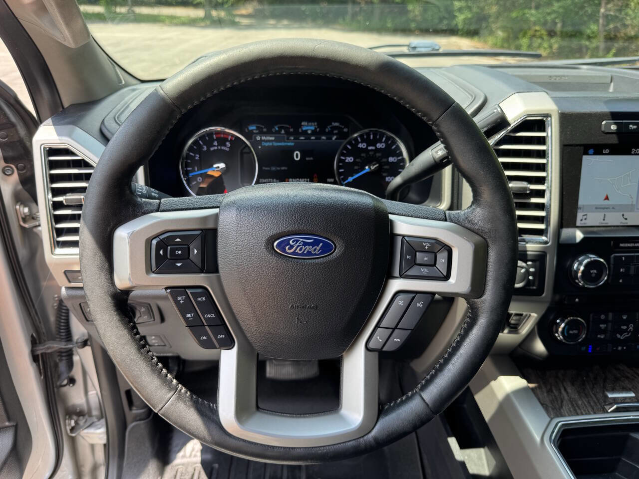 Used 2017 Ford F250 Lariat w/ Lariat Ultimate Package image 10