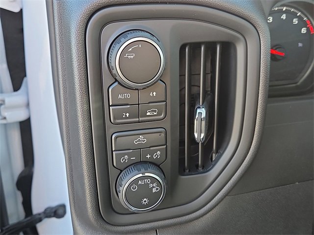New 2026 Chevrolet Silverado 1500 W/T w/ Trailering Package image 10