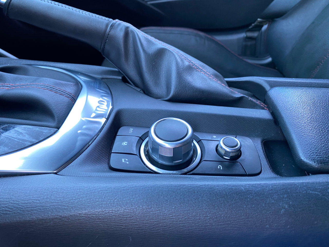 Used 2020 FIAT 124 Spider Urbana Edition Convertible *Lt image 43