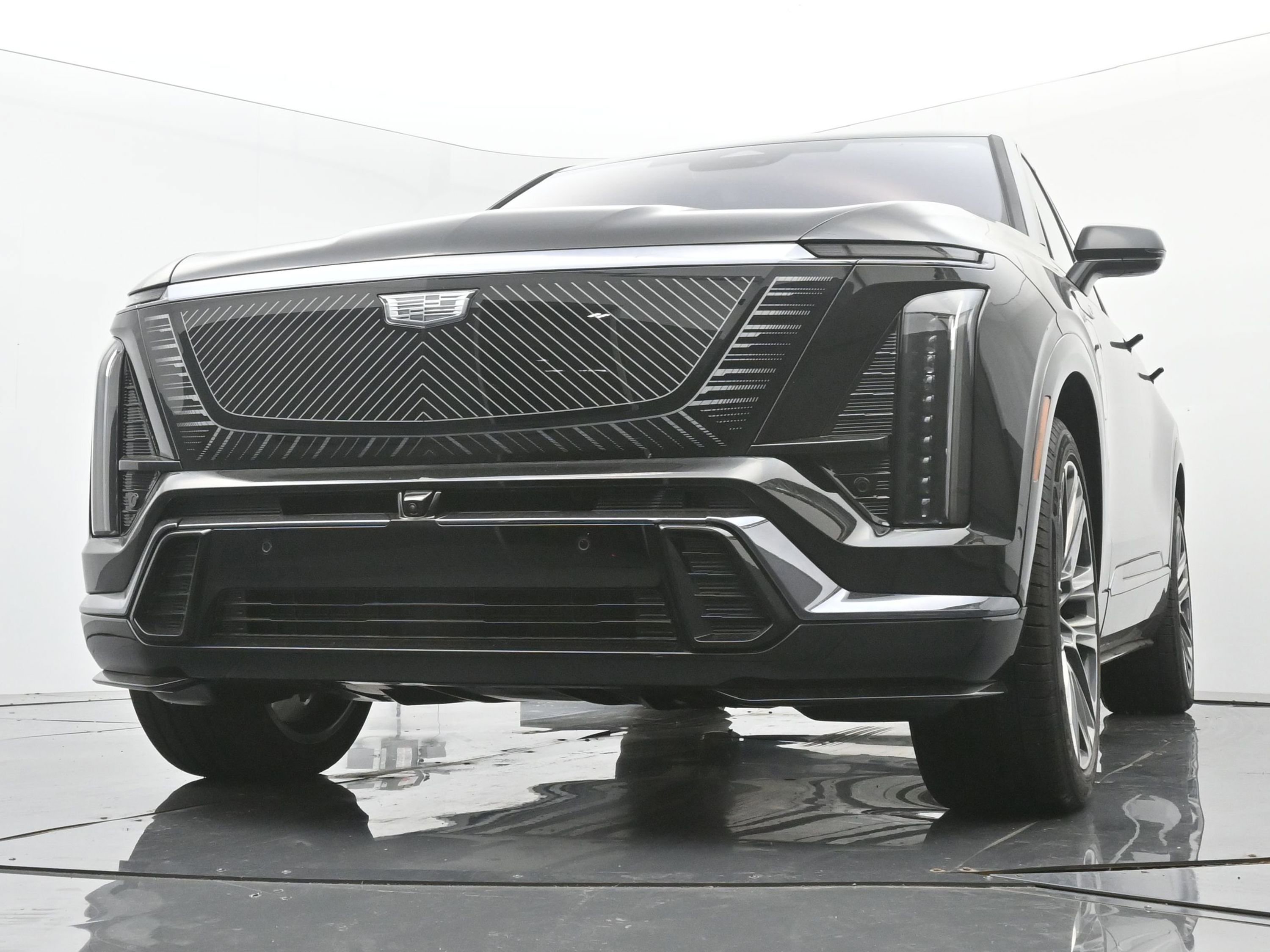 New 2026 Cadillac Vistiq Platinum w/ LPO, Floor Liner Package image 15