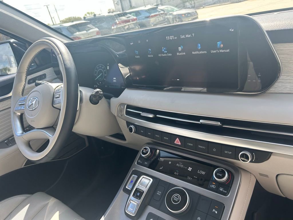 Used 2023 Hyundai Palisade Calligraphy image 33
