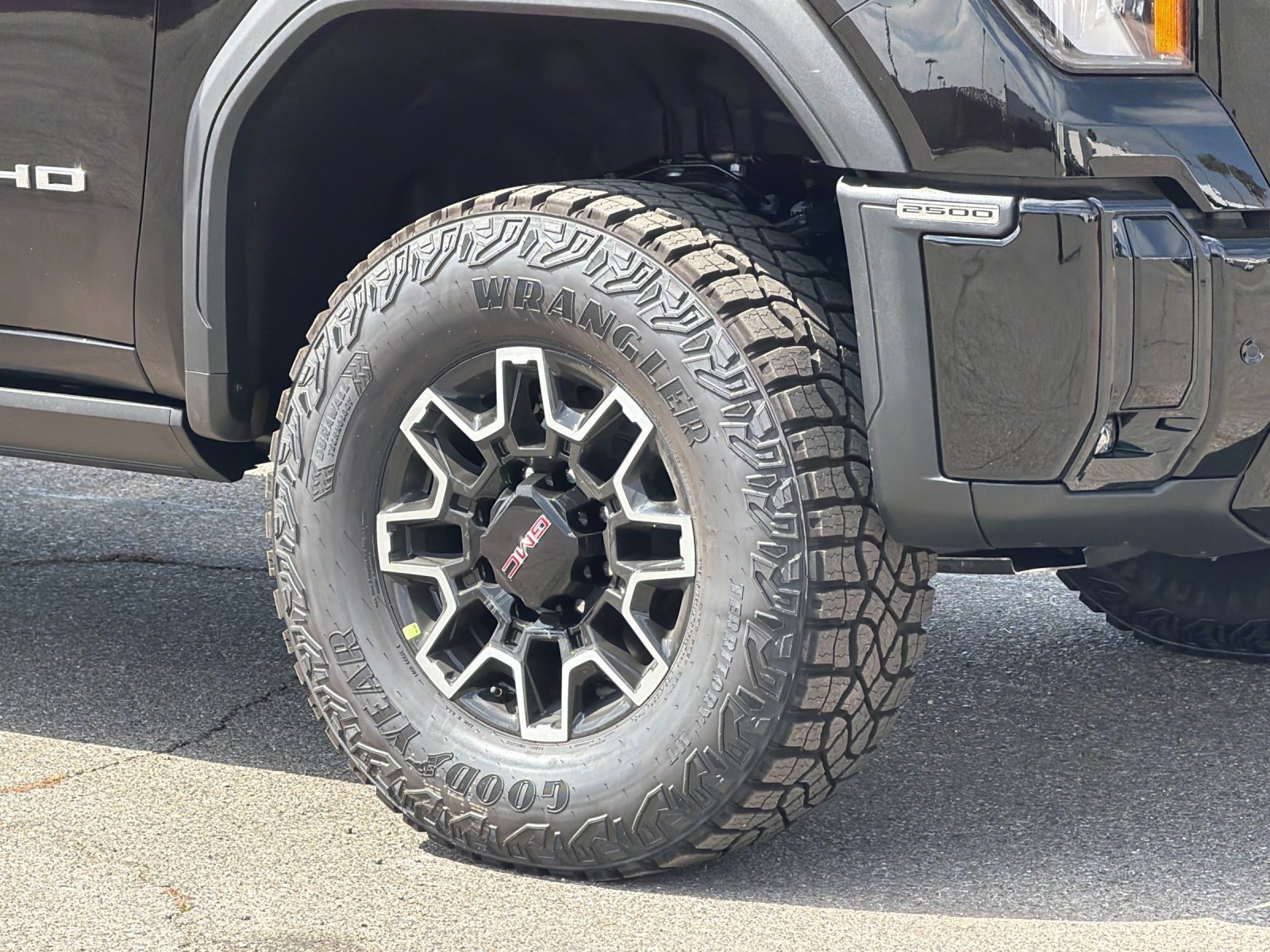New 2026 GMC Sierra 2500 AT4X AWD/4WD image 24