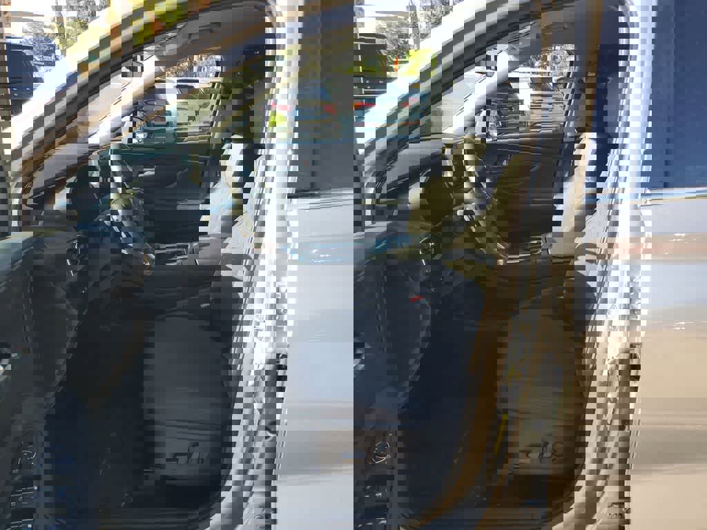 Used 2021 Hyundai Santa Fe SEL w/ Convenience Package image 21