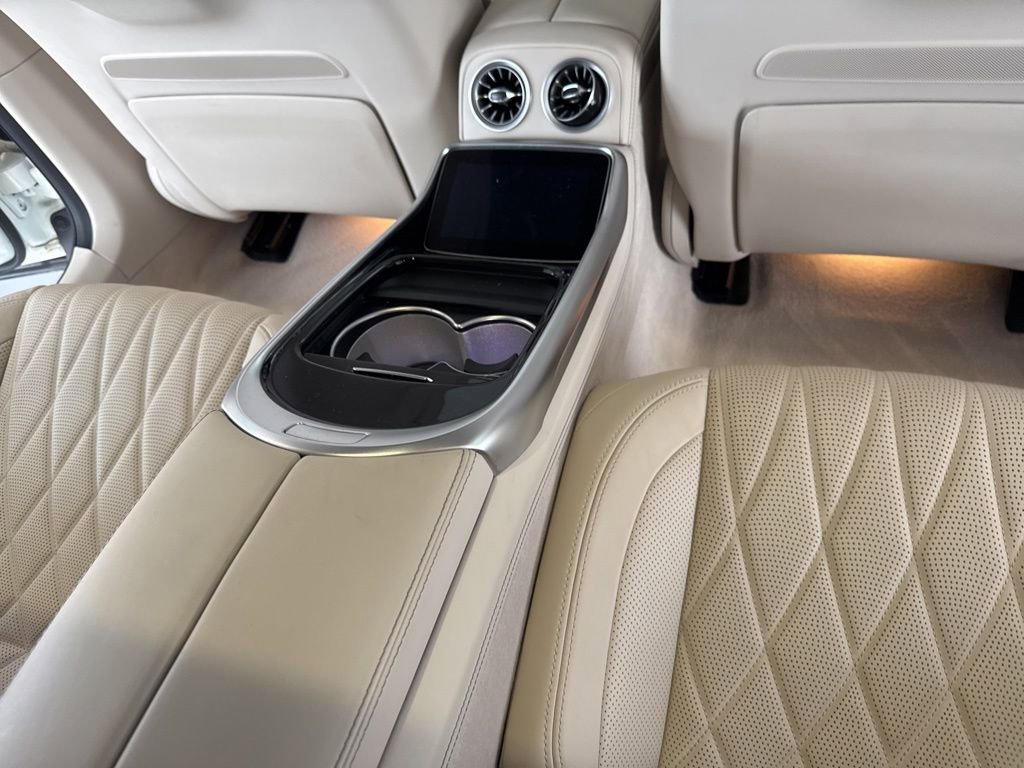 Used 2022 Mercedes-Benz AMG GT 43 image 32