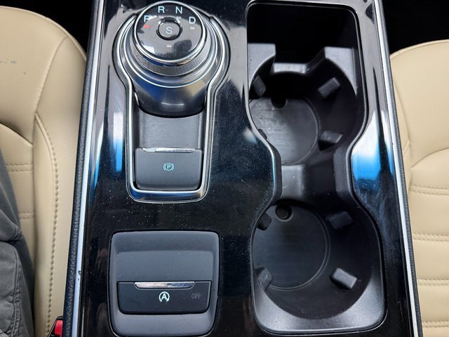 Used 2019 Ford Edge SEL w/ Equipment Group 201A image 21