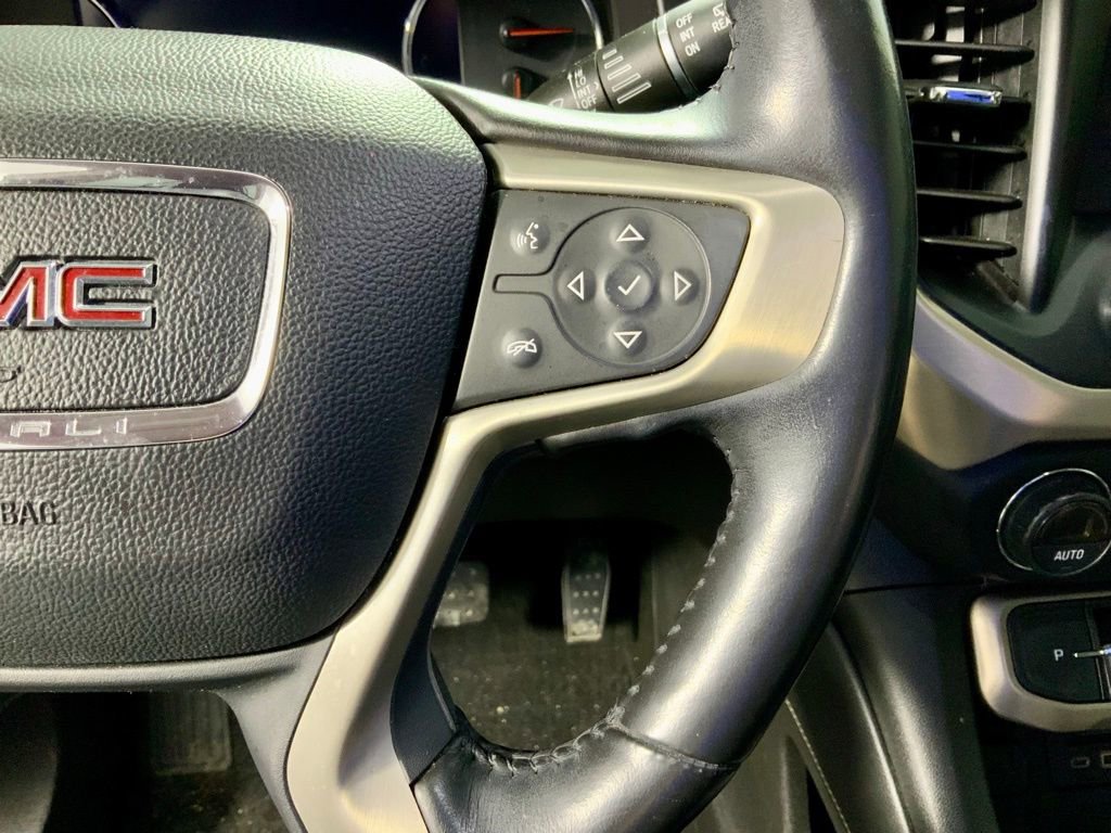 Used 2020 GMC Acadia Denali w/ Technology Package image 25