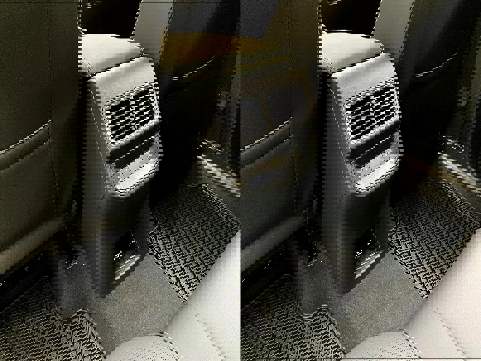 New 2026 Volkswagen Atlas Cross Sport SEL image 16