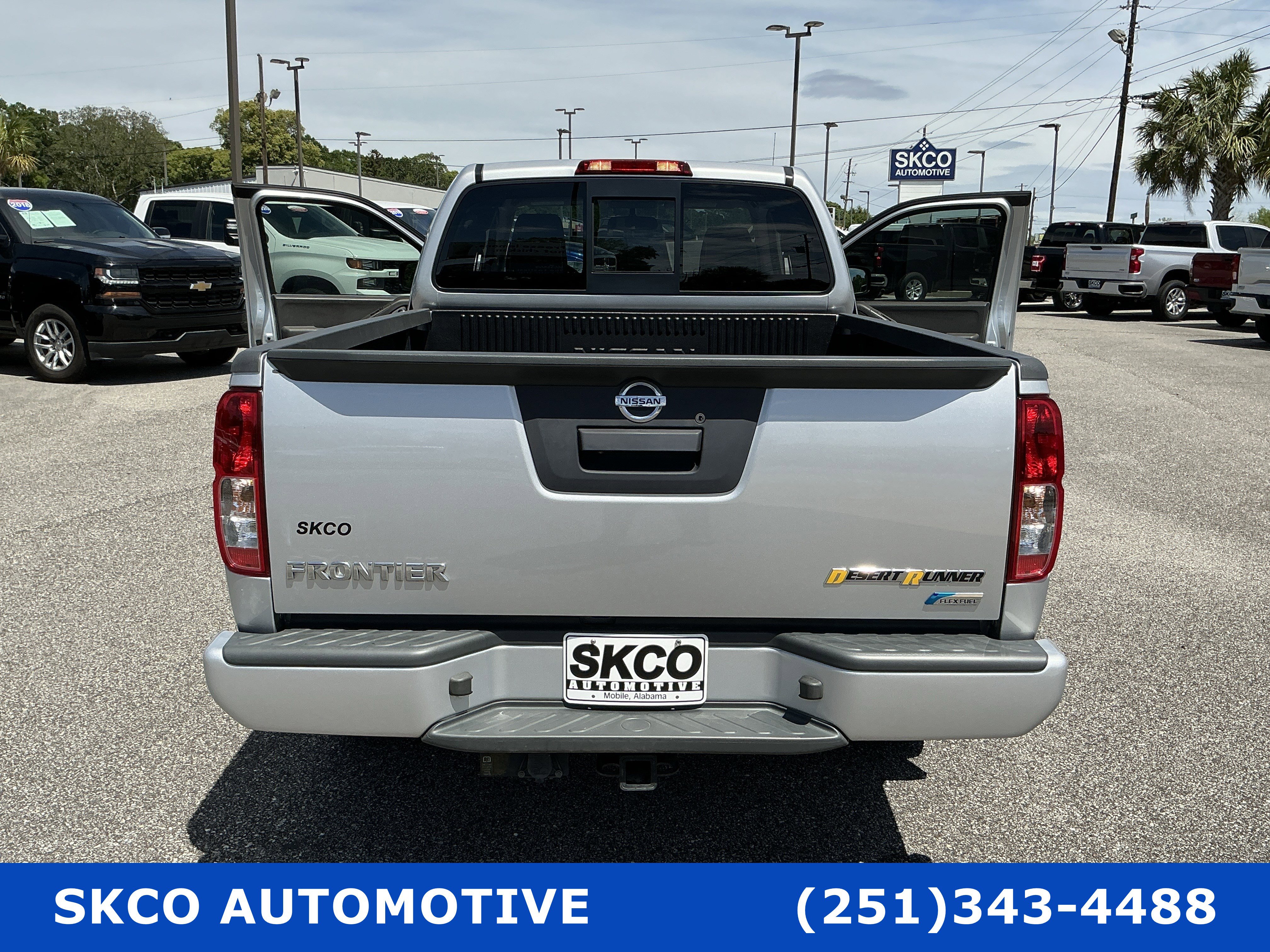 Used 2019 Nissan Frontier Desert Runner image 32