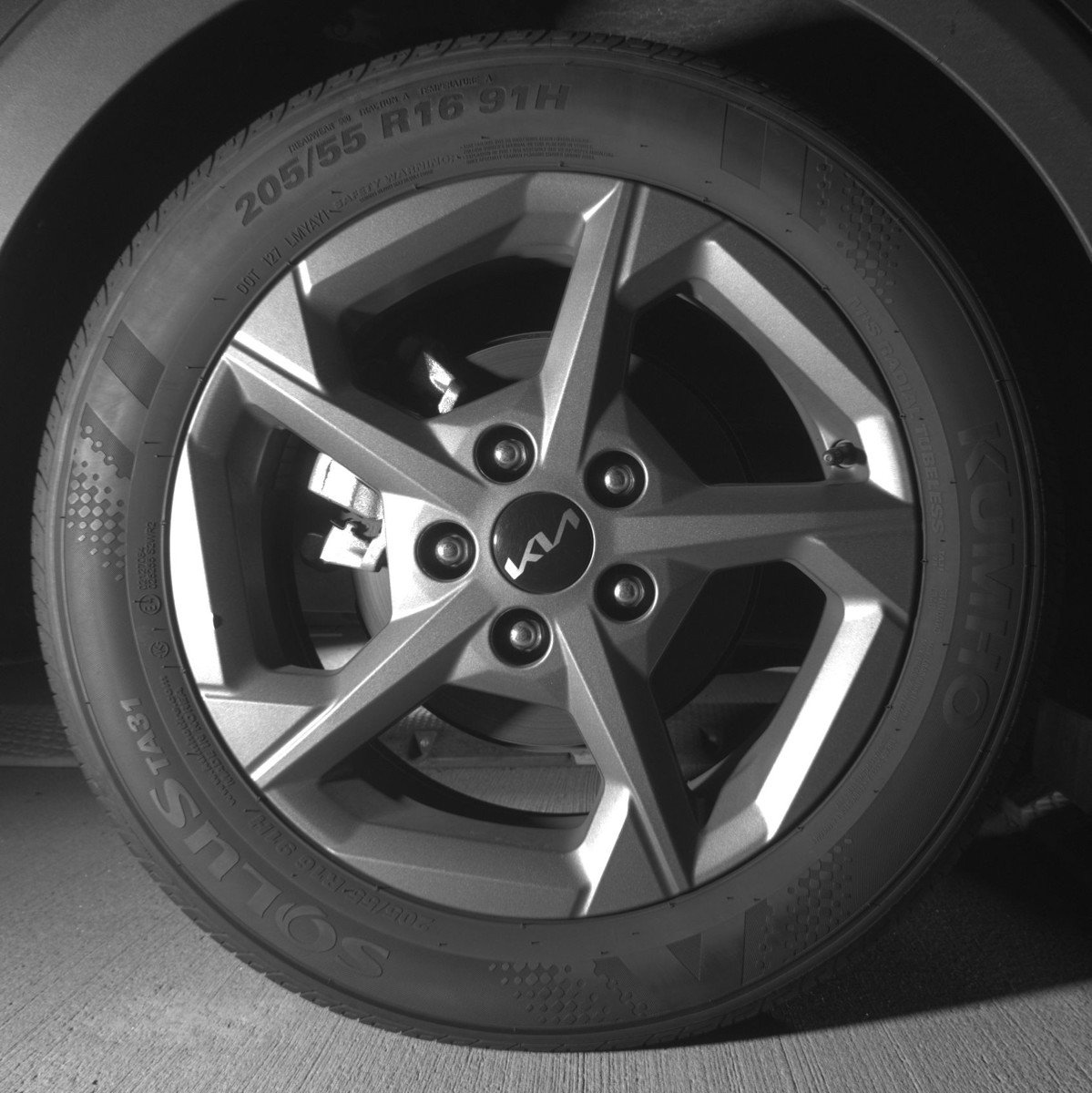 Used 2025 Kia K4 LXS image 15