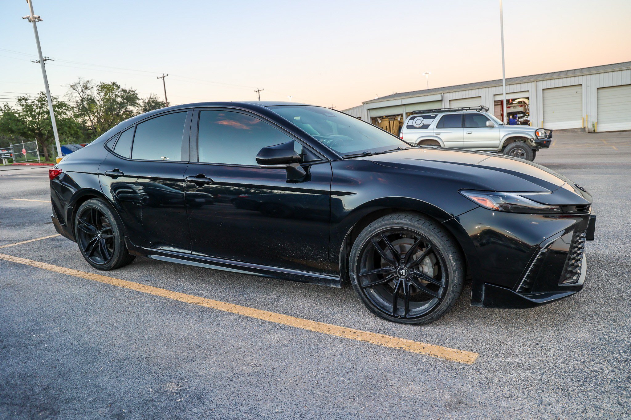 Used 2025 Toyota Camry XSE FWD image 7
