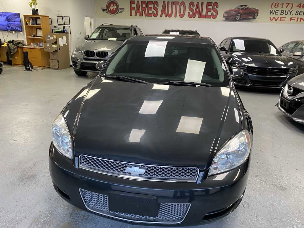 Used 2014 Chevrolet Impala LT w/ LT Sunroof Package image 2