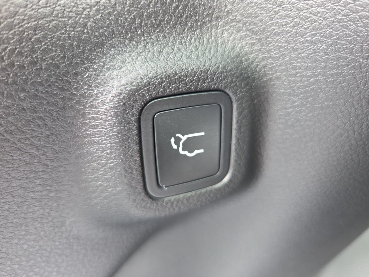 New 2026 Jeep Compass Limited AWD/4WD image 13