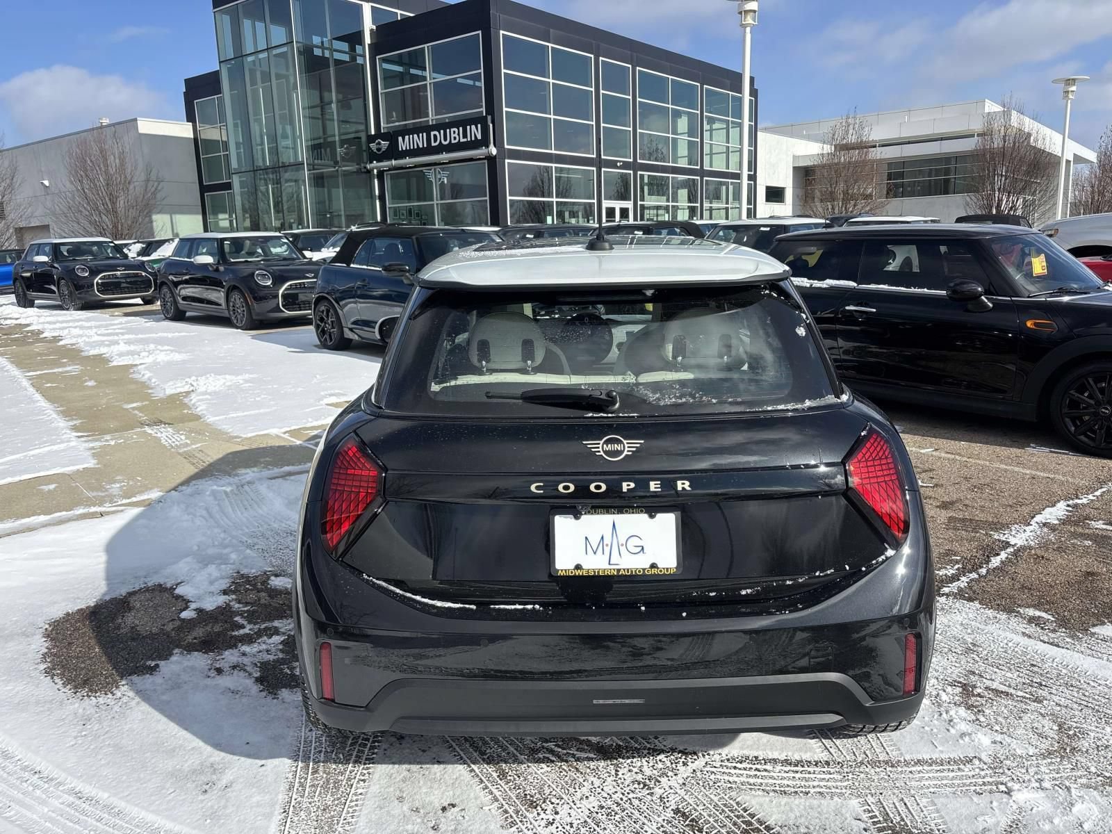 New 2026 MINI Cooper 2-Door Hardtop FWD image 6