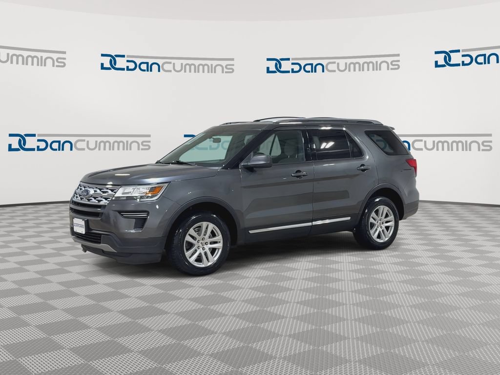 Used 2019 Ford Explorer XLT AWD/4WD image 4