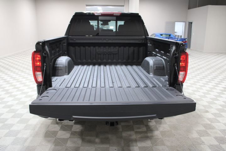 New 2026 GMC Sierra 1500 SLE AWD/4WD image 13