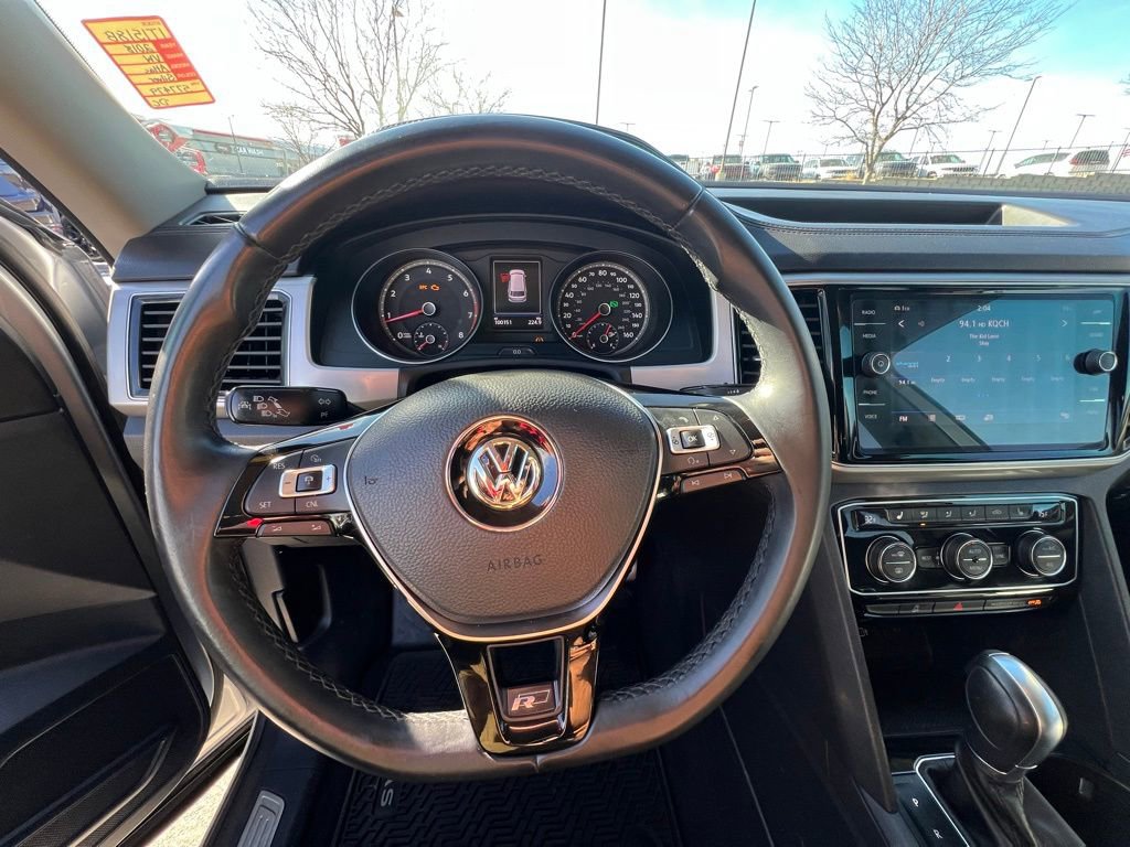 Used 2018 Volkswagen Atlas SEL w/ R-Line Package image 40