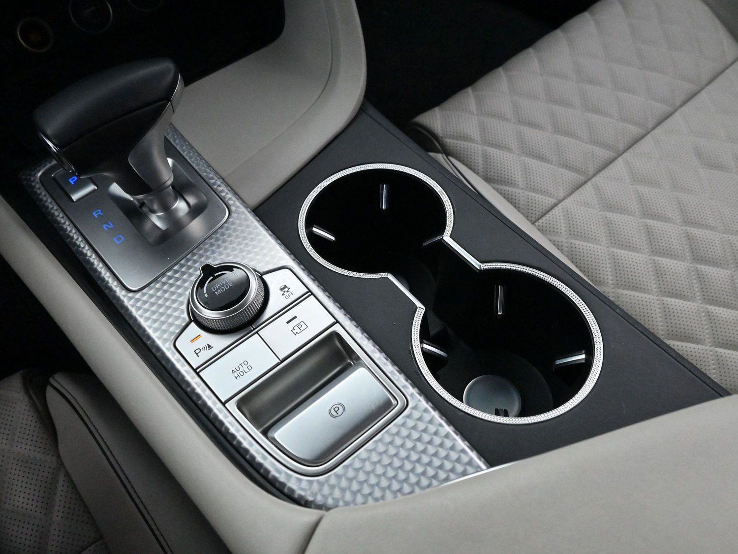 Used 2022 Genesis G70 3.3T w/ Sport Prestige Package image 27