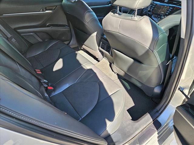 Used 2020 Toyota Camry XSE image 18