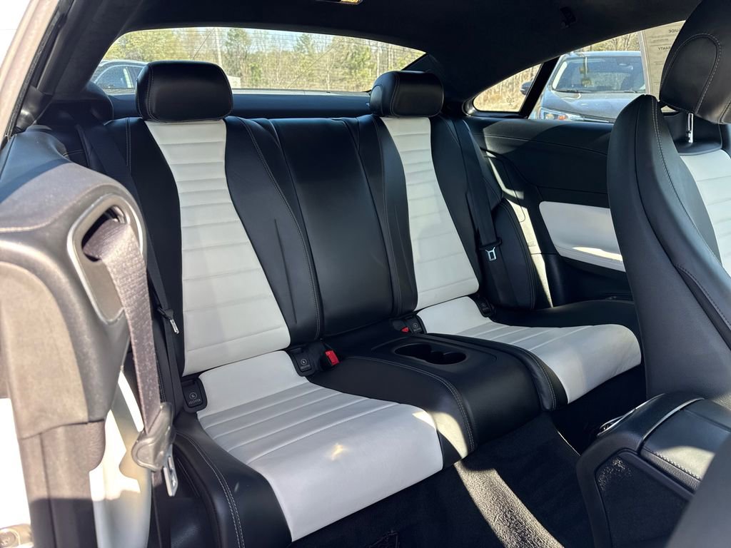 Used 2018 Mercedes-Benz E 400 E 400 image 15