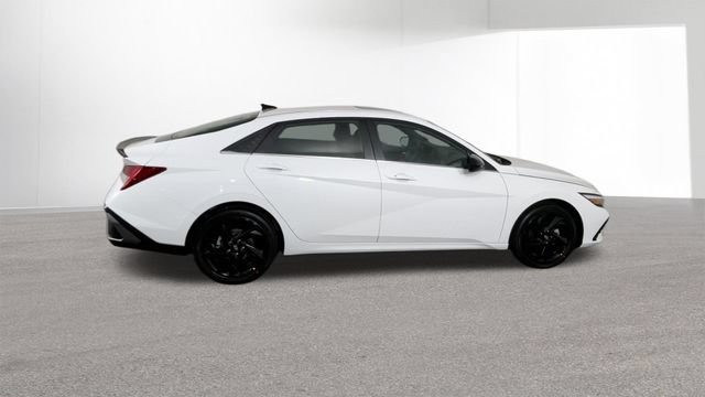 New 2026 Hyundai Elantra SEL Sport Premium FWD image 9